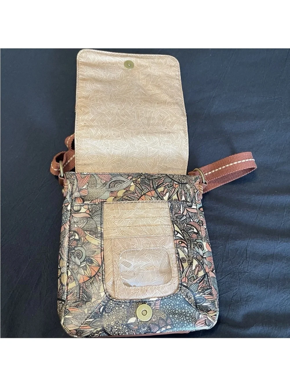 Sakroots Crossbody Purse Handbag Flap Messenger Tote Zip ID Card Bag Bird Peace